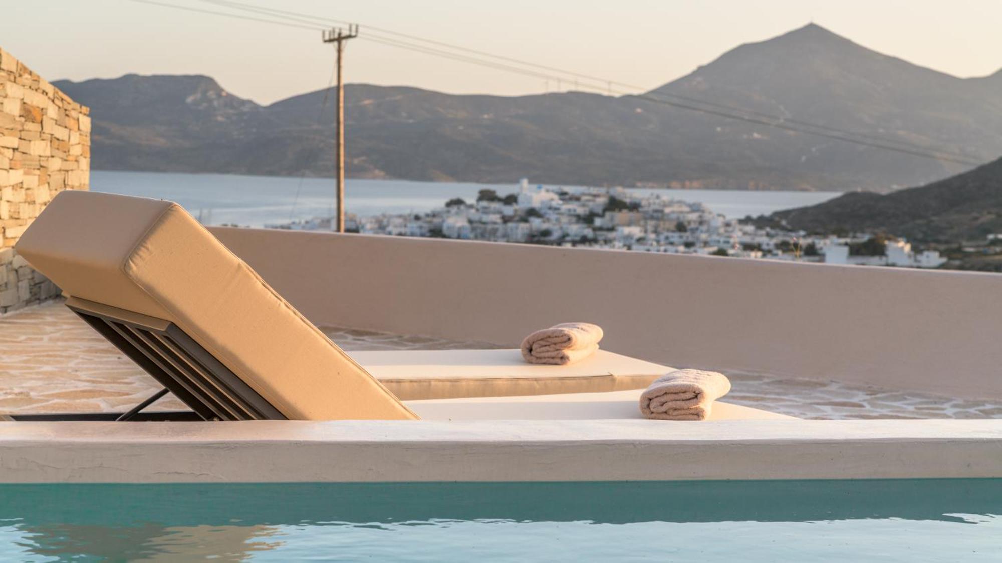 Solus Suites Milos Adamantas  Esterno foto